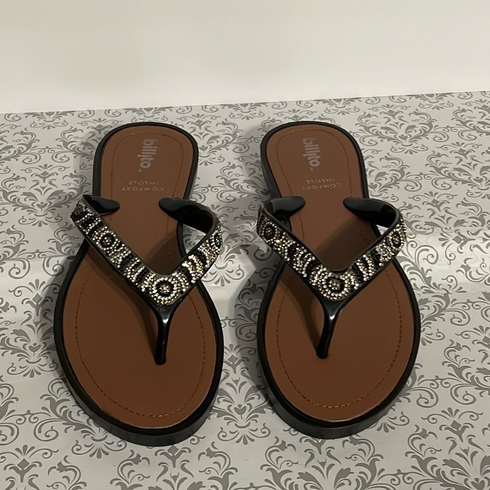 Billito sandals, size 9